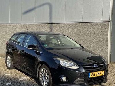 Zwart Occasion 2013 Ford Focus Titanium Stationwagen | € 3.650 (Eerlijke prijs)