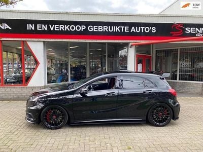Zwart (metallic) Gebruikt 2013 Mercedes A45 AMG AMG Hatchback | € 23.950