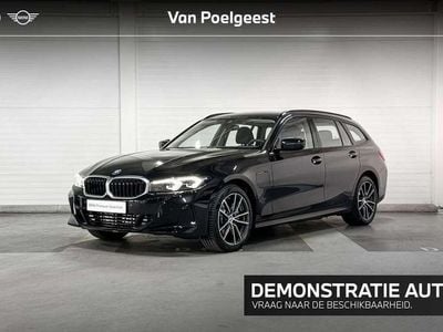 BMW 330e