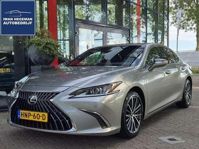 Lexus ES300