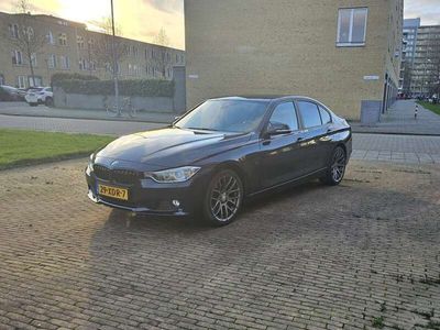 tweedehands BMW 320 i M - Performance