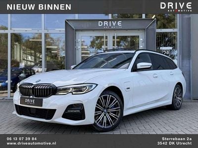 BMW 330e