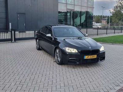 BMW M550