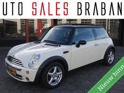 Wit Gebruikt 2005 Mini Cooper Chili Hatchback | € 2.490 (Goede deal)