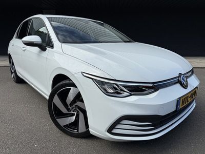 Hatchback Occasion 2023 VW Golf VIII Life Hatchback | € 23.995 (Eerlijke prijs)