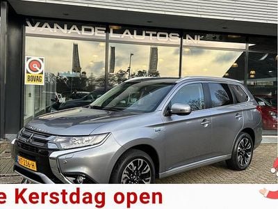 Grijs Gebruikt 2015 Mitsubishi Outlander P-HEV SUV | € 14.499 (Eerlijke prijs)