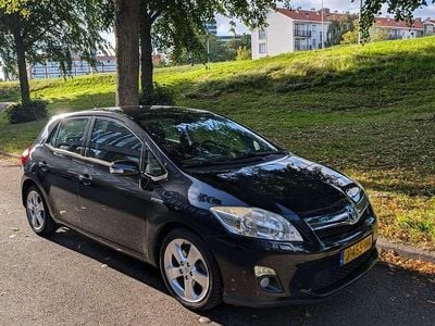 Toyota Auris Hybrid