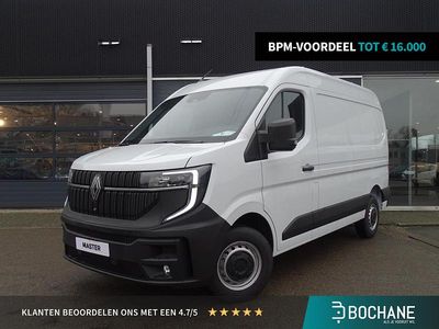 Blanc mineral (qng) (licht wit) Occasion 2024 Renault Master Van | € 33.120 (Eerlijke prijs)