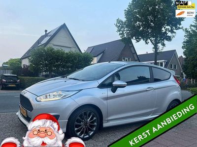 Occasion Ford Fiesta ST-Line 125 PK (91 kW) 2017 Grijs Hatchback