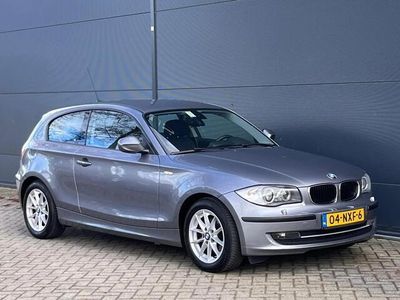 tweedehands BMW 118 1-SERIE i EffDyn. Ed. Business Line Edition NAVI CLIMA CRUISE APK NAP