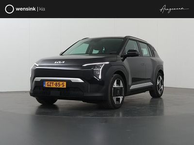 Zwart Occasion 2025 Kia EV3 Air SUV | € 31.935 (Eerlijke prijs)