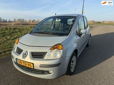Grijs Occasion 2005 Renault Modus Authentique MPV | € 1.595 (Eerlijke prijs)