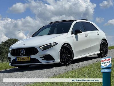 Wit Gebruikt 2018 Mercedes A250 AMG line Hatchback | € 26.950 (Iets duurder)
