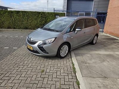 Grijs Gebruikt 2015 Opel Zafira Tourer Edition MPV | € 9.995 (Iets duurder)