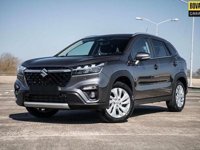 Grijs Gebruikt 2024 Suzuki SX4 S-Cross SUV | € 27.435 (Eerlijke prijs)