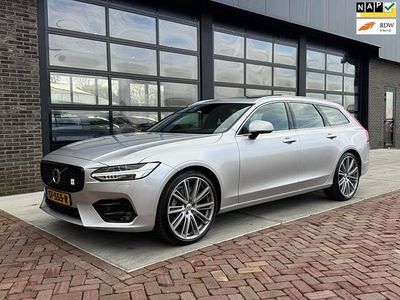 Grijs Gebruikt 2018 Volvo V90 R-Design Stationwagen | € 29.975 (Iets duurder)