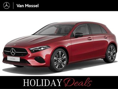 Rood Nieuw 2025 Mercedes A250 Luxury Hatchback | € 45.140