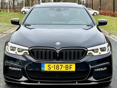 Zwart Gebruikt 2017 BMW 530e M Performance Sedan | € 37.950
