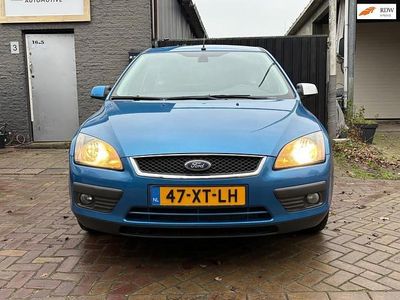Blauw Occasion 2007 Ford Focus Futura Stationwagen | € 2.250 (Eerlijke prijs)