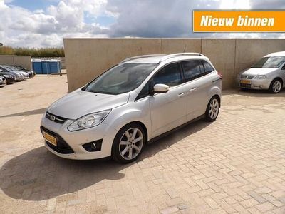 Grijs Gebruikt 2013 Ford Grand C-Max Titanium MPV | € 3.490