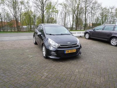 tweedehands Kia Rio 1.2 CVVT ExecutiveLine NAVI CLIMA STOEL- EN STUURVERWARMING