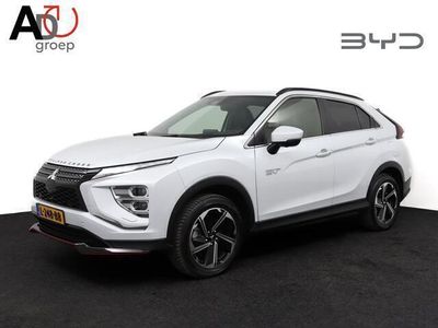 tweedehands Mitsubishi Eclipse Cross 2.4 PHEV First Edition | 360Graden Camera | Trekhaak | Navigatie |