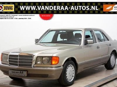 Grijs Gebruikt 1986 Mercedes 300 SE Sedan | € 14.999