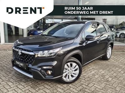 Zwart (metallic) Gebruikt 2025 Suzuki SX4 S-Cross SUV | € 27.995 (Goede deal)