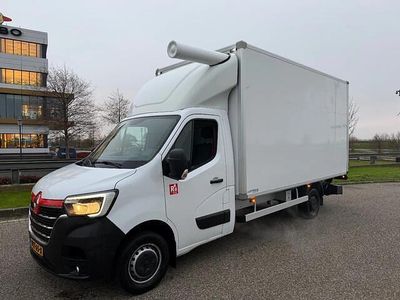 Wit Gebruikt 2022 Renault Master Van | € 20.500