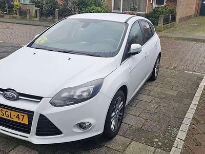 Gebruikt 2013 Ford Focus SYNC Edition Sedan | € 7.000 (Eerlijke prijs)