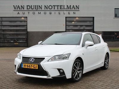 Occasion Lexus CT200h Sport Line 82 PK (60 kW) 2016 Wit Hatchback