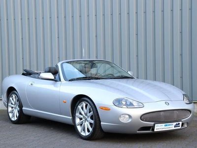 Occasion Jaguar XK8 298 PK (219 kW) 2006 Grijs, metallic lak Cabriolet