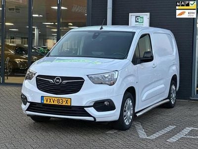 Wit Occasion 2023 Opel Combo S Van | € 14.995 (Goede deal)