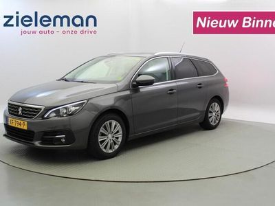 tweedehands Peugeot 308 SW 1.5 BlueHDi Premium Automaat - Panorama Camera