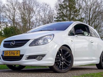 tweedehands Opel Corsa 1.4-16V Edition, APK 18-5-2023