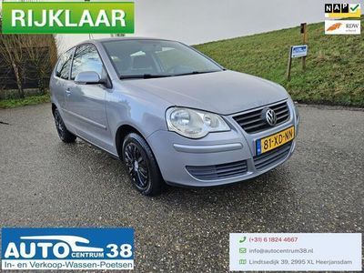 tweedehands VW Polo 1.4-16V Optive/Airco/Elk ramen/NAP