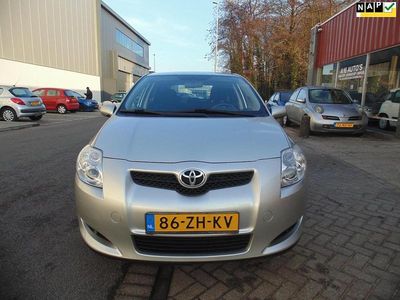 Occasion Toyota Auris Business Edition 124 PK (91 kW) 2008 Grijs Hatchback
