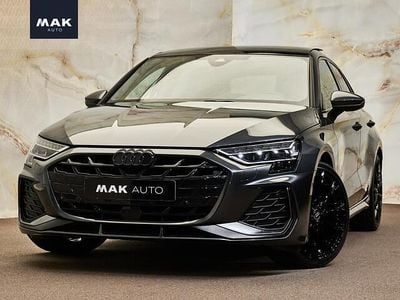 Grijs Occasion 2024 Audi A3 Sportback Ambiente Hatchback | € 42.450 (Goede deal)