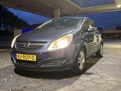 Blauw Gebruikt 2006 Opel Corsa Enjoy Hatchback | € 2.300 (Iets duurder)