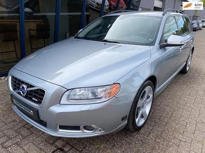 Grijs Occasion 2010 Volvo V70 R-Design Stationwagen | € 18.945