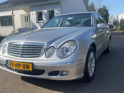 Occasion Mercedes E240 Elegance 177 PK (130 kW) 2004 Grijs (metallic) Sedan