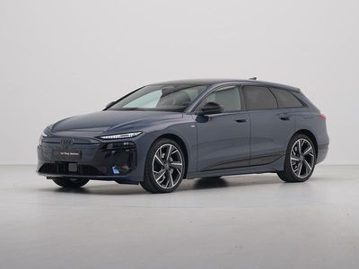 Blauw Nieuw 2025 Audi A6 e-tron S-Line Stationwagen | € 91.480 (Duur)