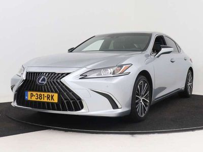 Lexus ES300
