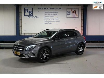 Grijs Occasion 2015 Mercedes GLA180 Ambition SUV | € 14.950 (Eerlijke prijs)