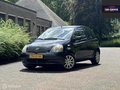 Occasion Toyota Yaris 87 PK (63 kW) 2002 Zwart Hatchback