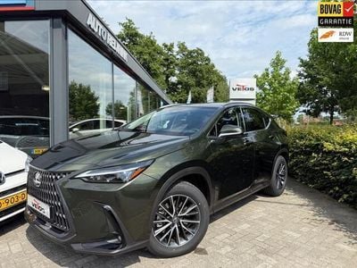Lexus NX450h+