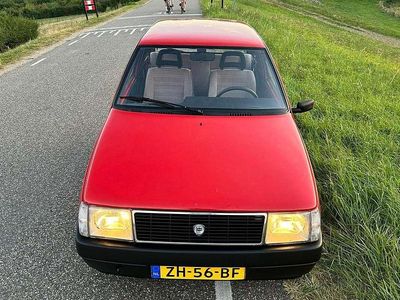 Rood Occasion 1991 Lancia Ypsilon Hatchback | € 4.450