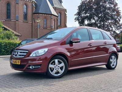 Mercedes B180