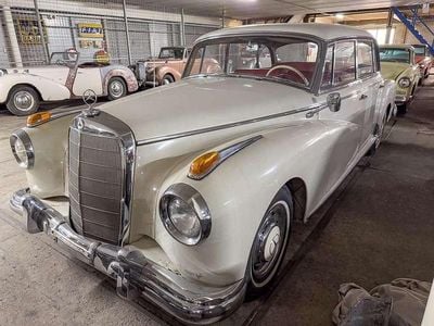Wit Gebruikt 1960 Mercedes 300 Sedan | € 39.750
