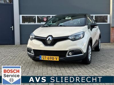 tweedehands Renault Captur 0.9 TCe Expression / Parkeersensor / Bluetooth / 16" velgen